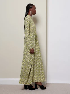 Sister Jane Ghospell Mari Floral Shirring Dress | Women Dresses | Ghospell