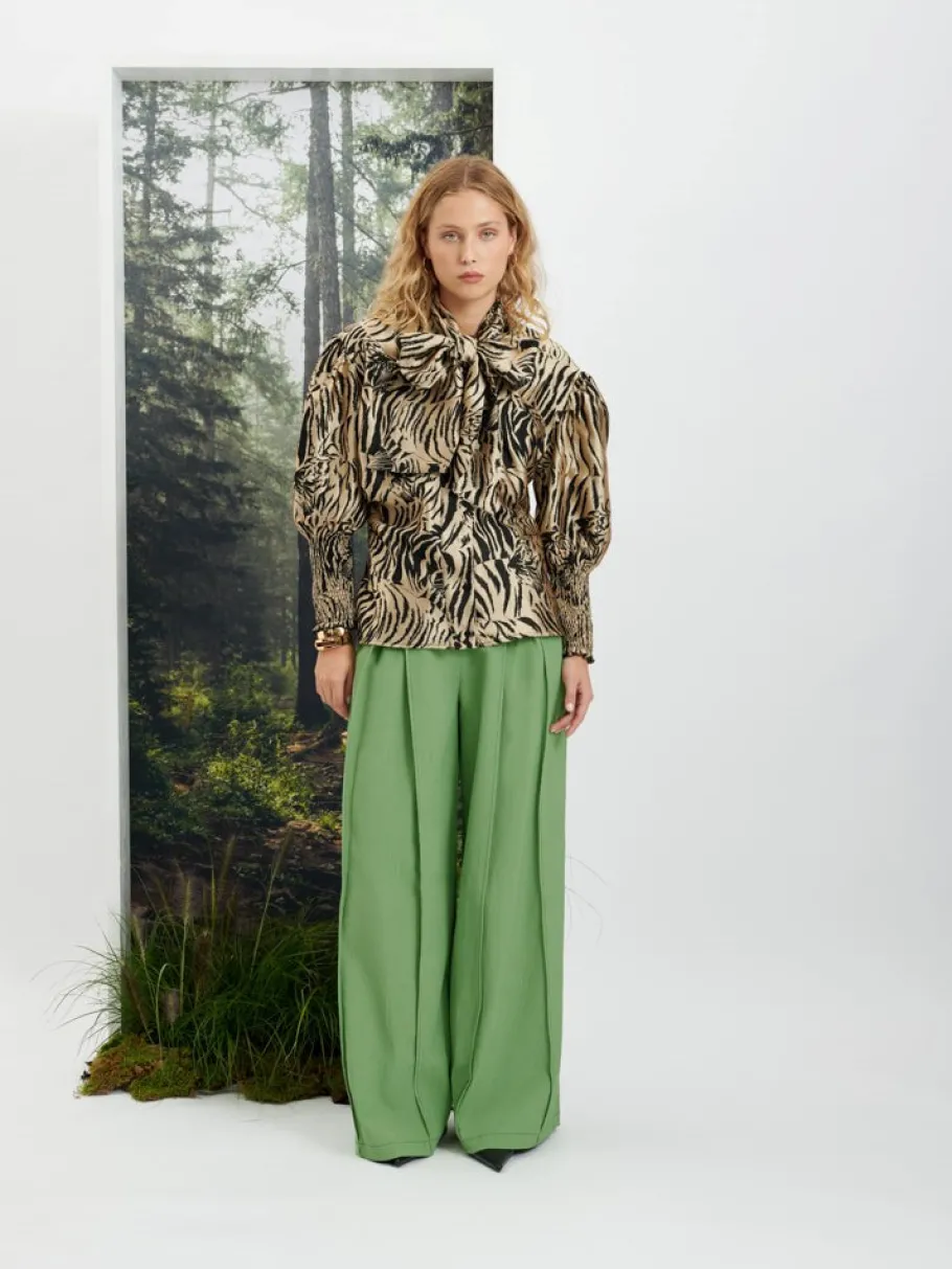 Sister Jane Ghospell Maxine Animal Bow Shirt | Women Tops | Ghospell