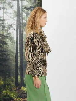 Sister Jane Ghospell Maxine Animal Bow Shirt | Women Tops | Ghospell