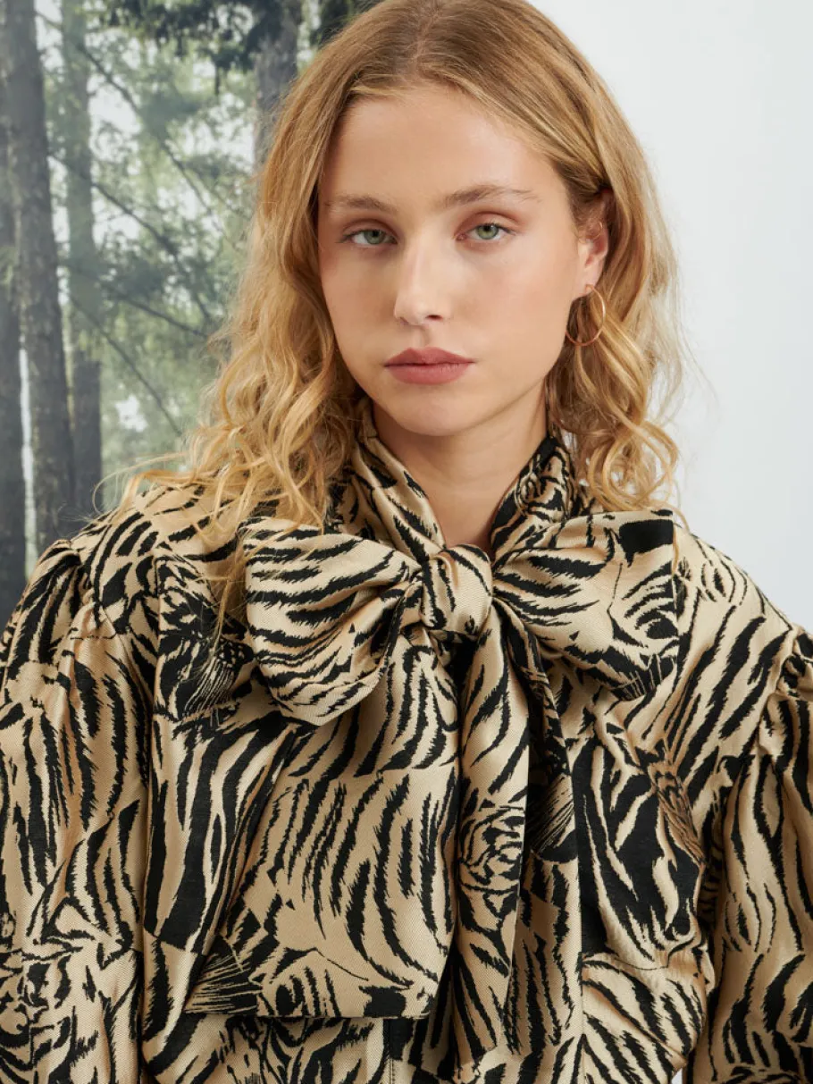 Sister Jane Ghospell Maxine Animal Bow Shirt | Women Tops | Ghospell
